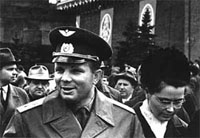 Гагарин с женой